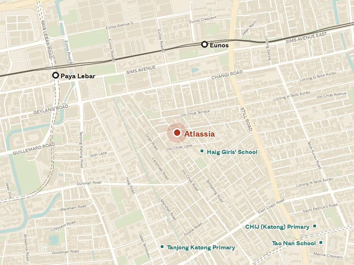 Map of the area around Atlassia, with nearby MRT stations and primary schools