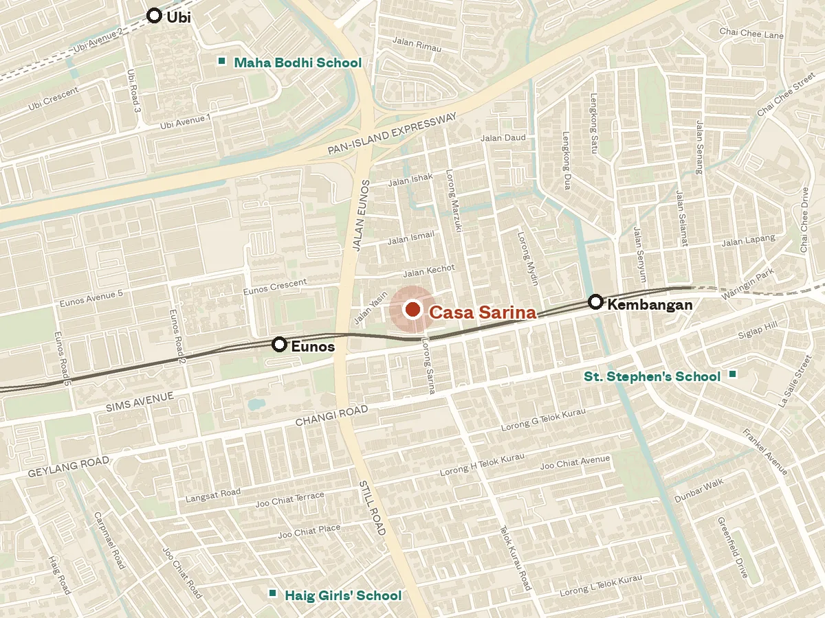 Map of the area around Casa Sarina, with nearby MRT stations and primary schools