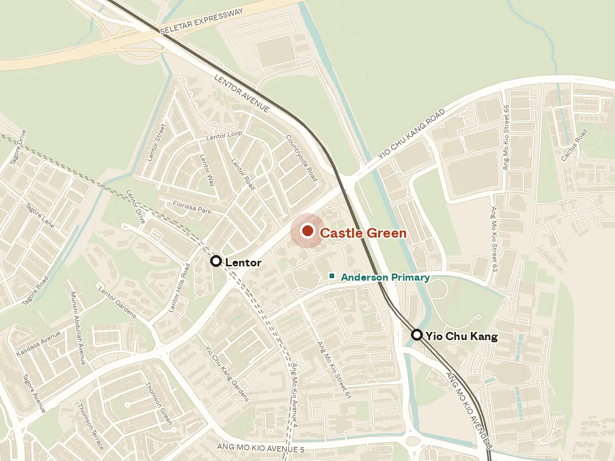 Map of the area around Castle Green, with nearby MRT stations and primary schools
