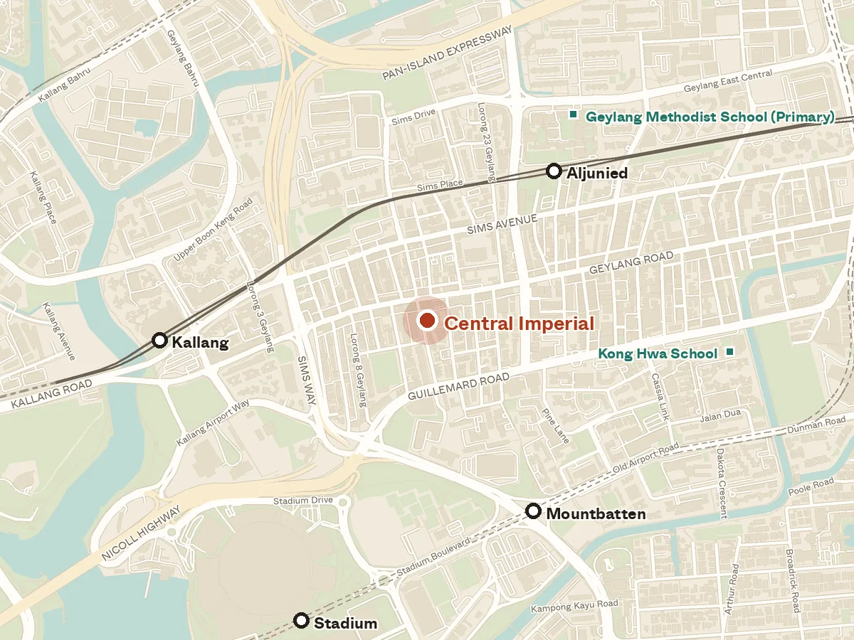 Map of the area around Central Imperial, with nearby MRT stations and primary schools