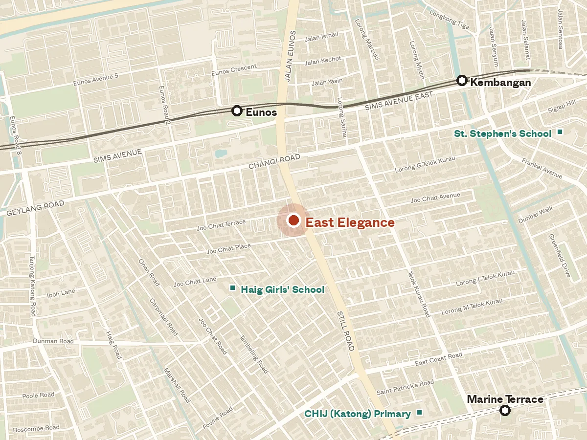 Map of the area around East Elegance, with nearby MRT stations and primary schools