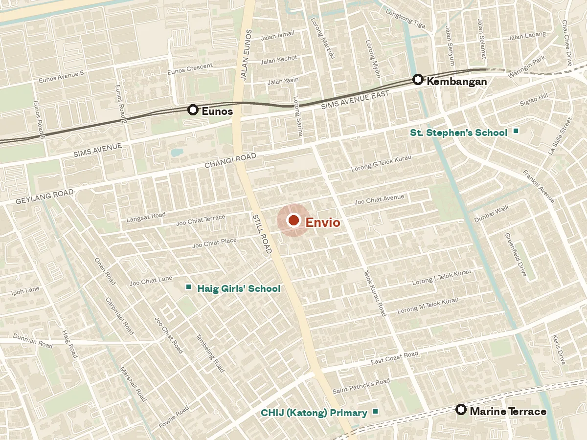 Map of the area around Envio, with nearby MRT stations and primary schools