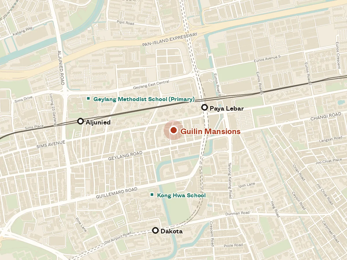 Map of the area around Guilin Mansions, with nearby MRT stations and primary schools