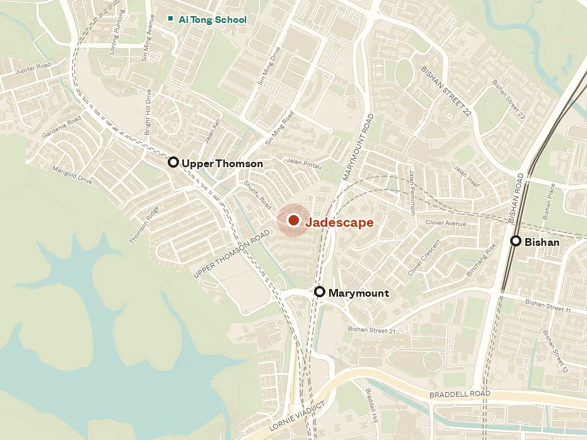 Map of the area around Jadescape, with nearby MRT stations and primary schools
