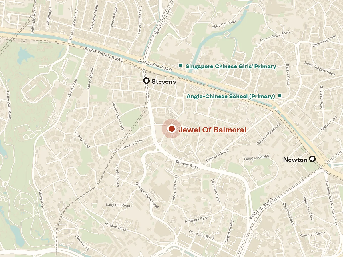 Map of the area around Jewel Of Balmoral, with nearby MRT stations and primary schools