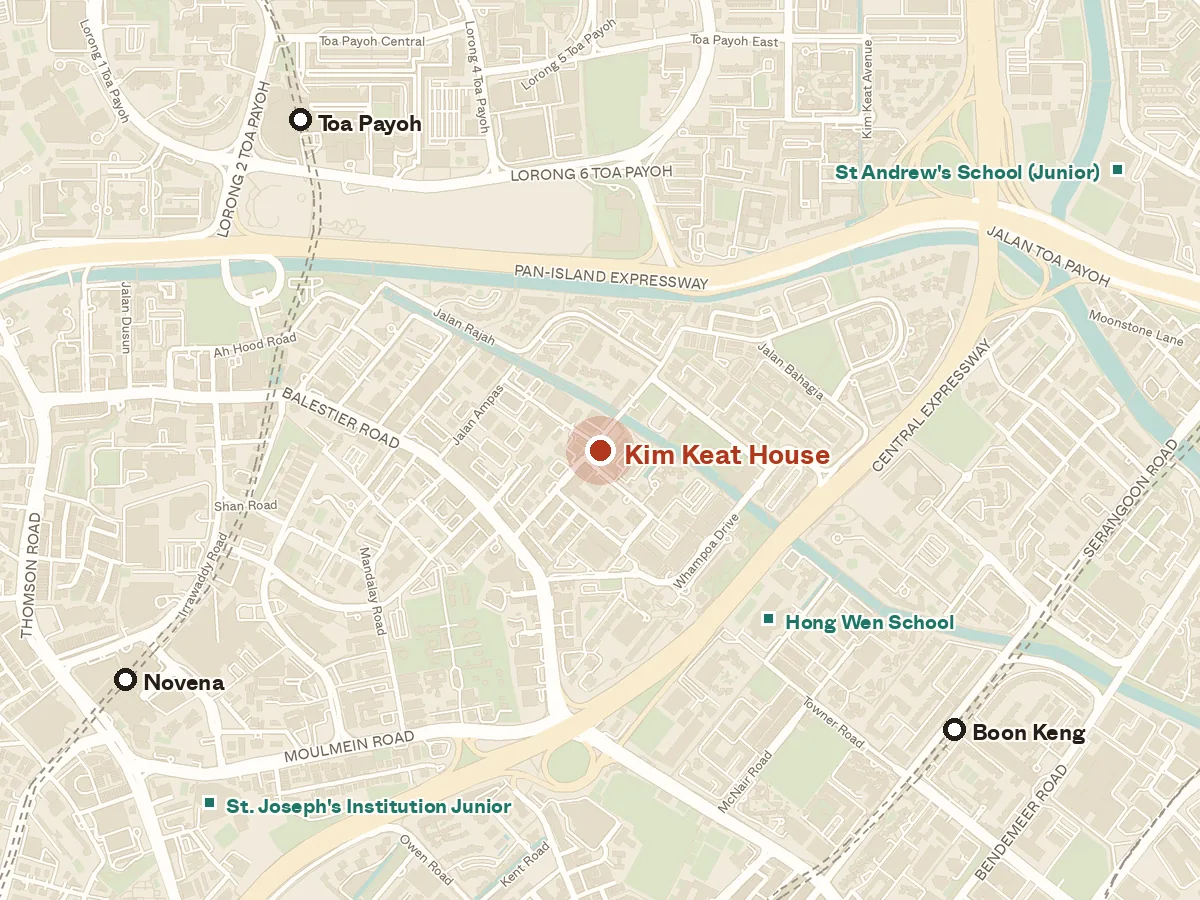 Map of the area around Kim Keat House, with nearby MRT stations and primary schools