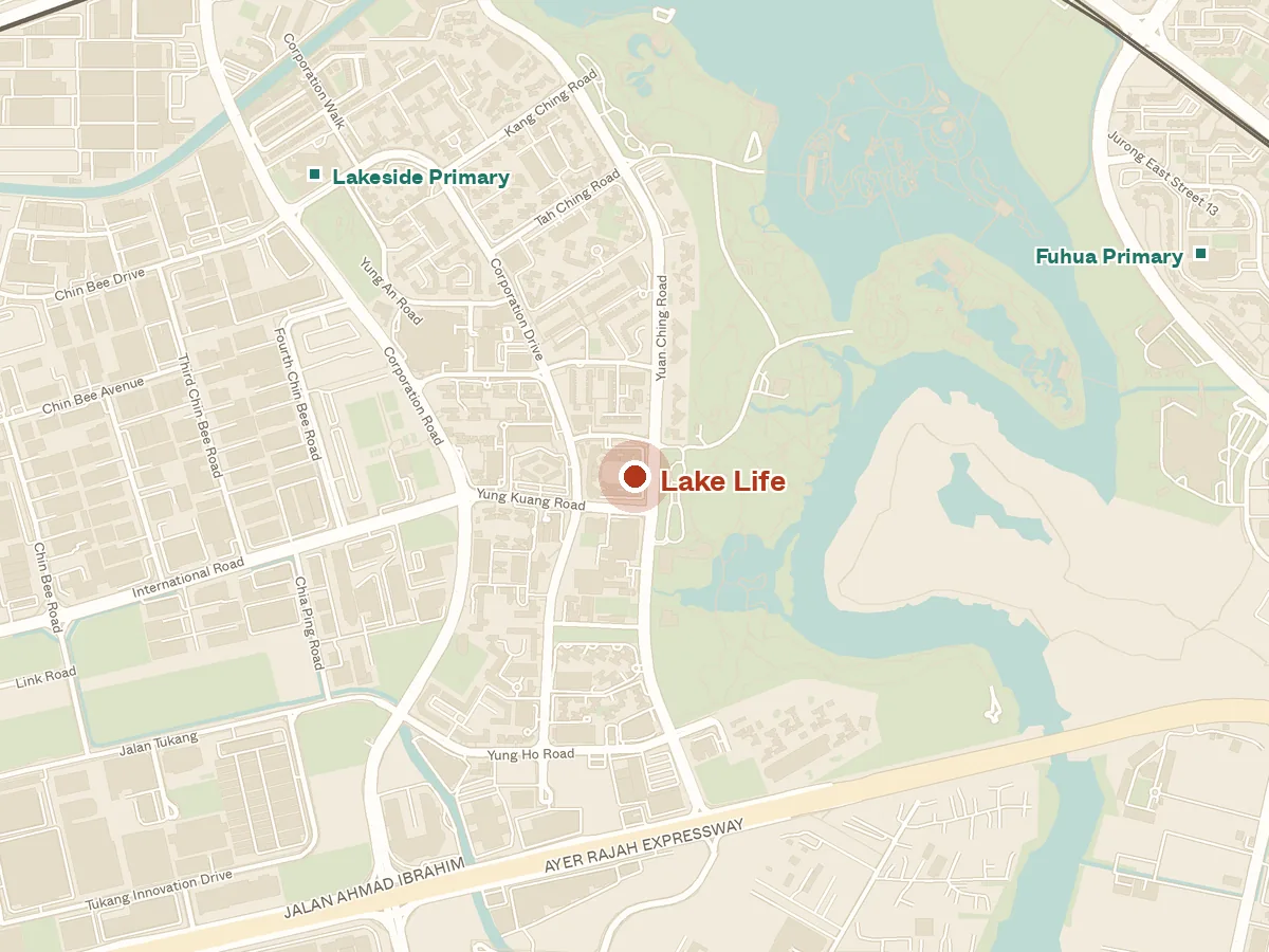 Map of the area around Lake Life, with nearby MRT stations and primary schools