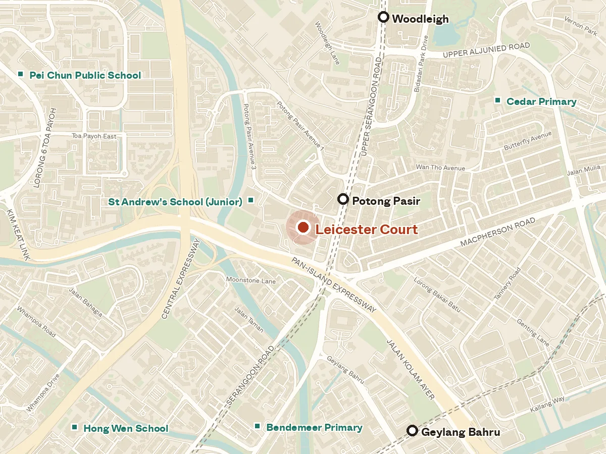 Map of the area around Leicester Court, with nearby MRT stations and primary schools