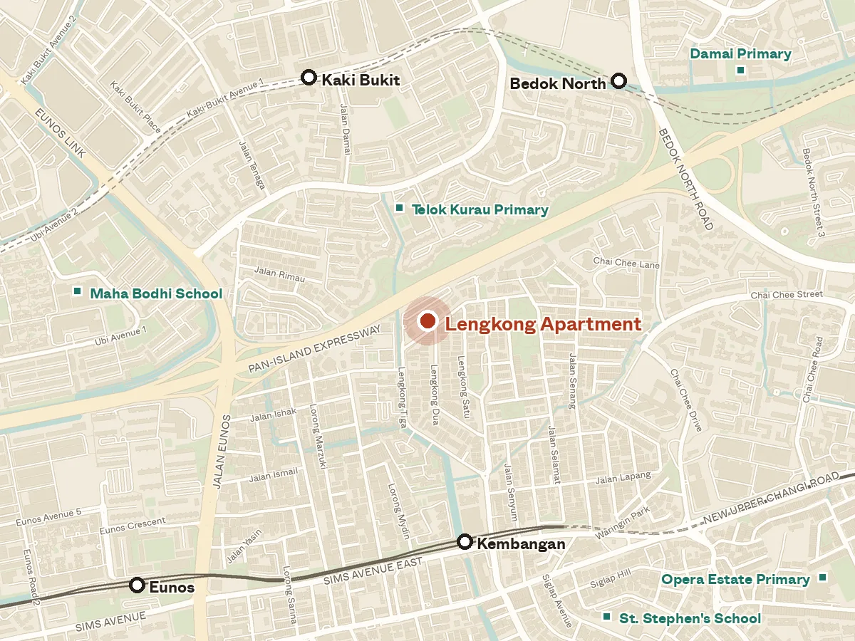 Map of the area around Lengkong Apartment, with nearby MRT stations and primary schools