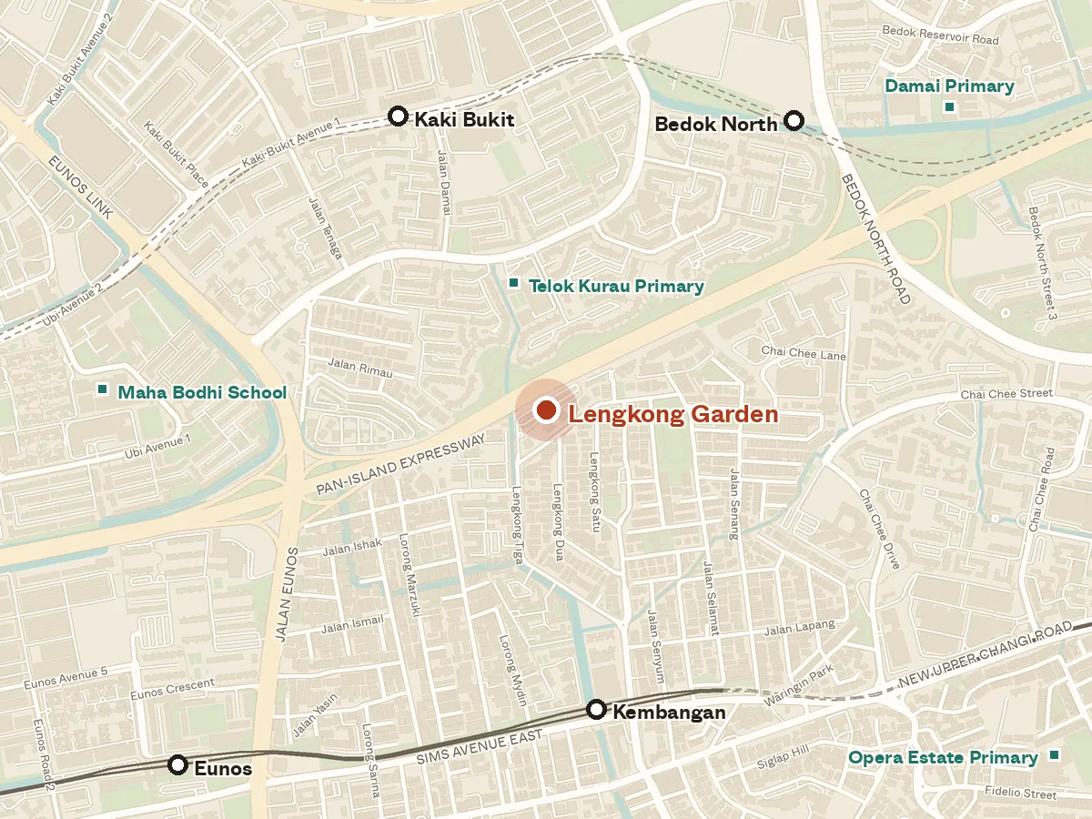 Map of the area around Lengkong Garden, with nearby MRT stations and primary schools