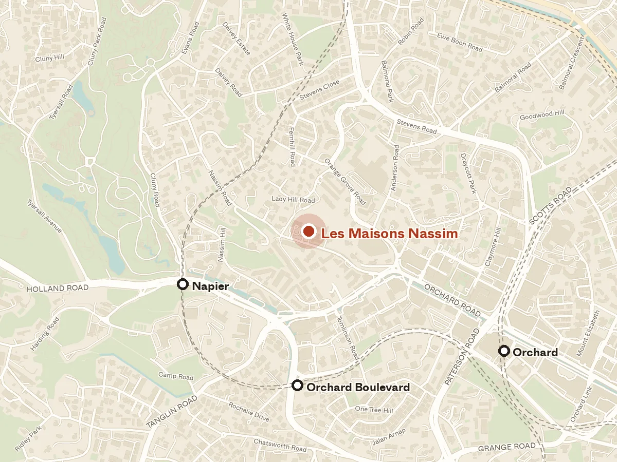 Map of the area around Les Maisons Nassim, with nearby MRT stations and primary schools