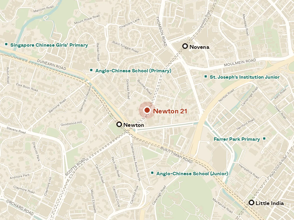 Map of the area around Newton 21, with nearby MRT stations and primary schools