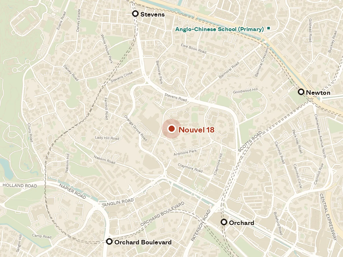 Map of the area around Nouvel 18, with nearby MRT stations and primary schools