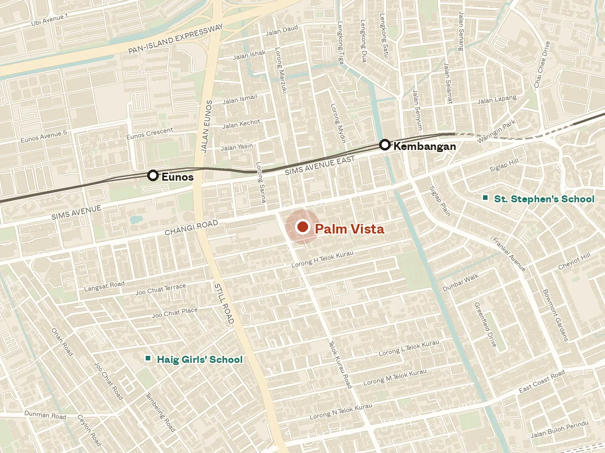 Map of the area around Palm Vista, with nearby MRT stations and primary schools