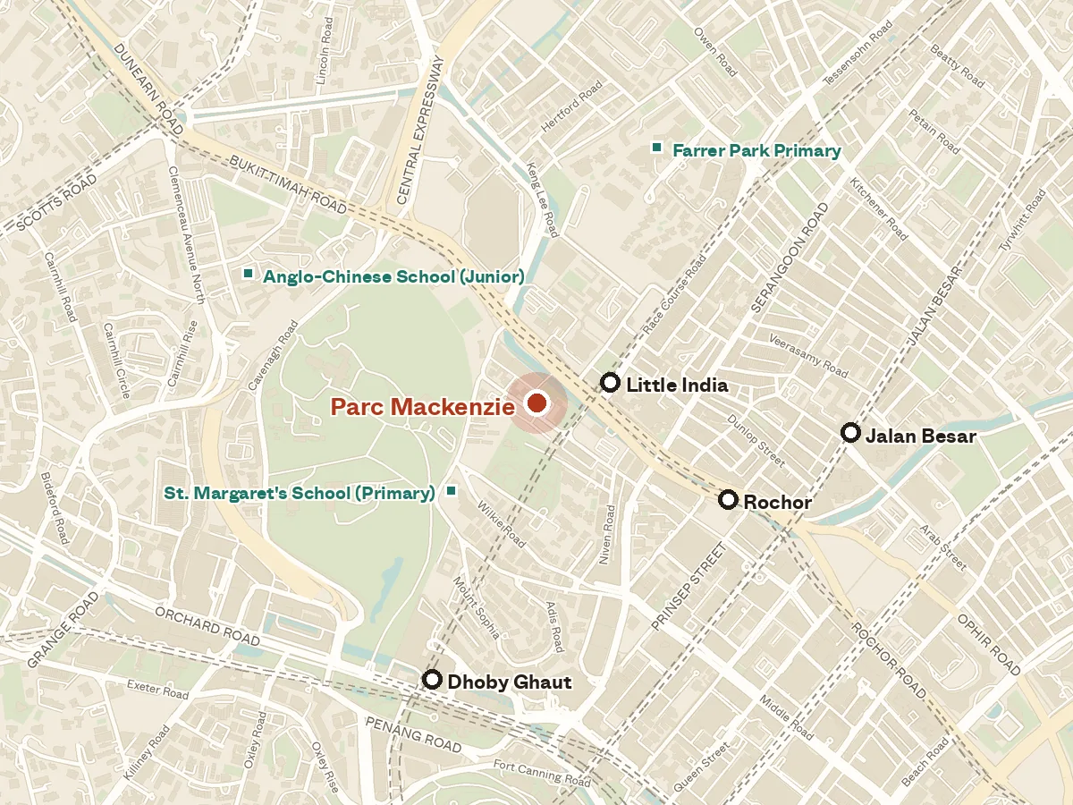 Map of the area around Parc Mackenzie, with nearby MRT stations and primary schools