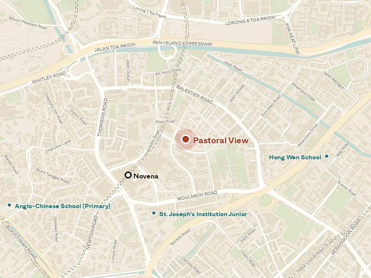 Map of the area around Pastoral View, with nearby MRT stations and primary schools