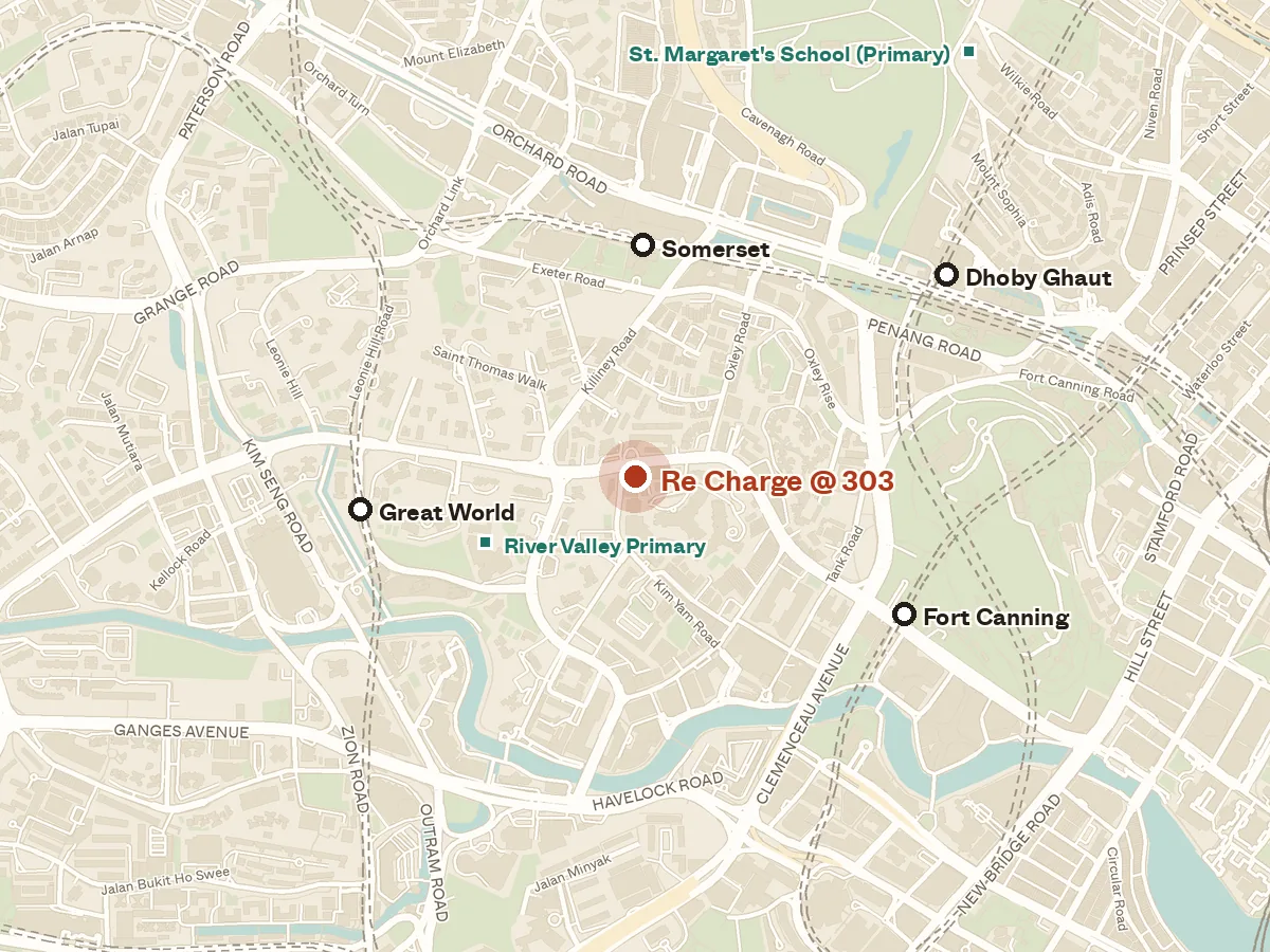 Map of the area around Re Charge @ 303, with nearby MRT stations and primary schools