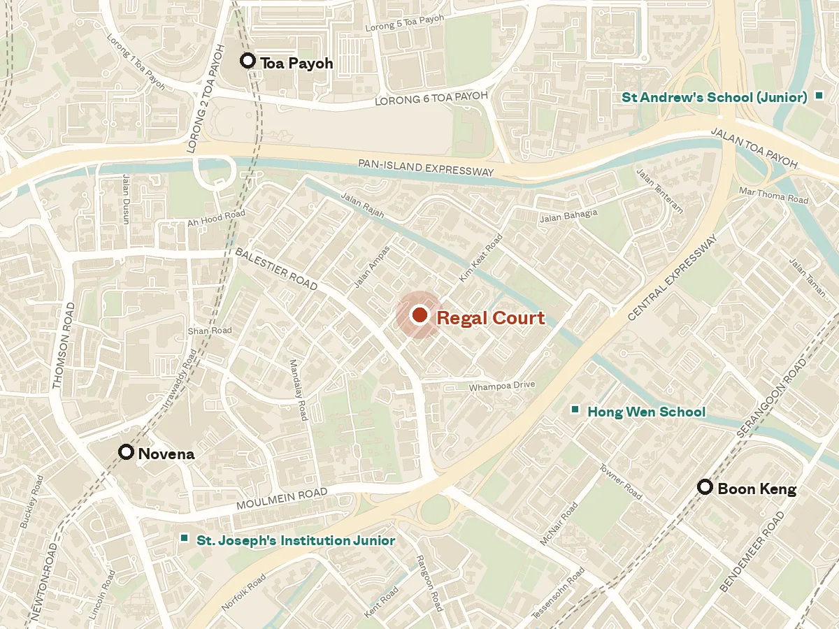 Map of the area around Regal Court, with nearby MRT stations and primary schools