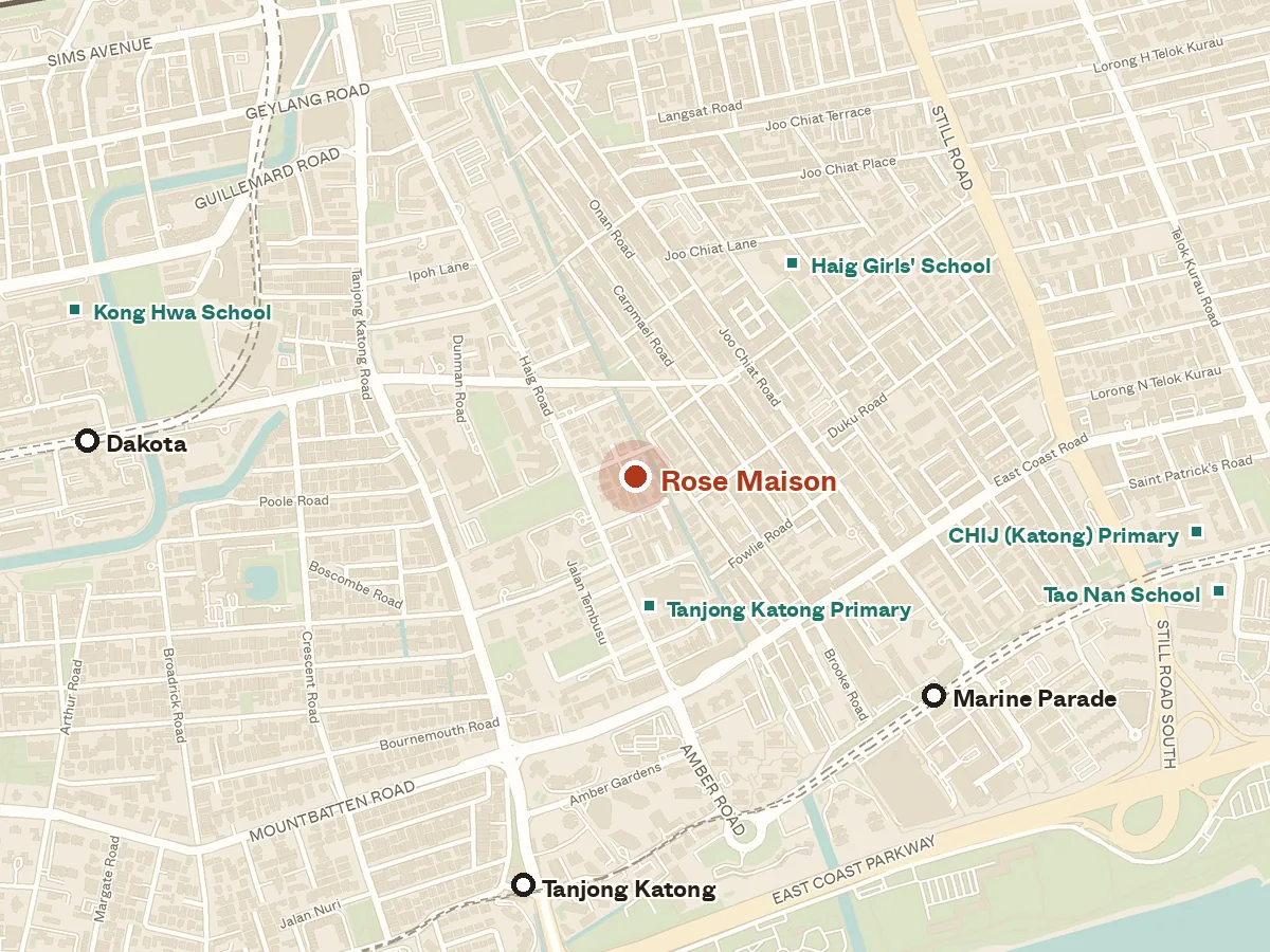 Map of the area around Rose Maison, with nearby MRT stations and primary schools