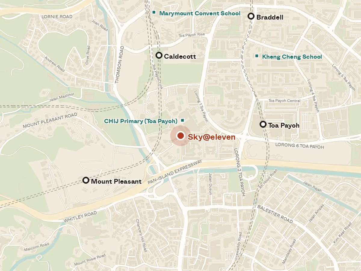 Map of the area around Sky@eleven, with nearby MRT stations and primary schools