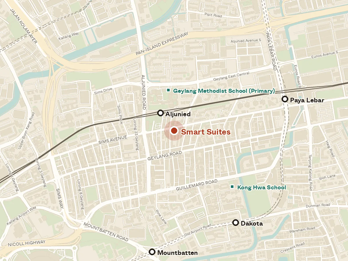 Map of the area around Smart Suites, with nearby MRT stations and primary schools