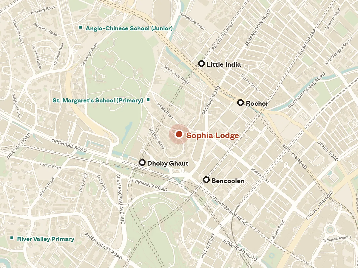 Map of the area around Sophia Lodge, with nearby MRT stations and primary schools