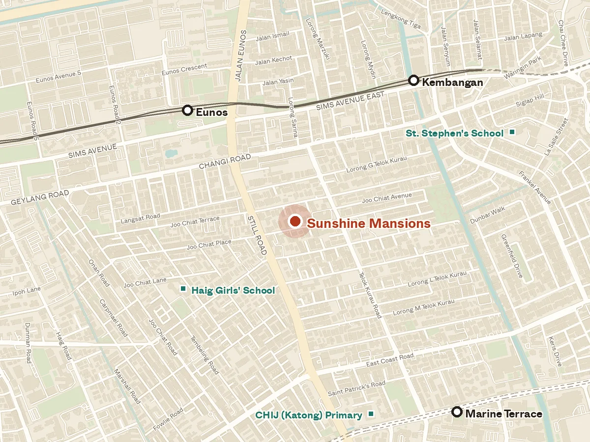 Map of the area around Sunshine Mansions, with nearby MRT stations and primary schools