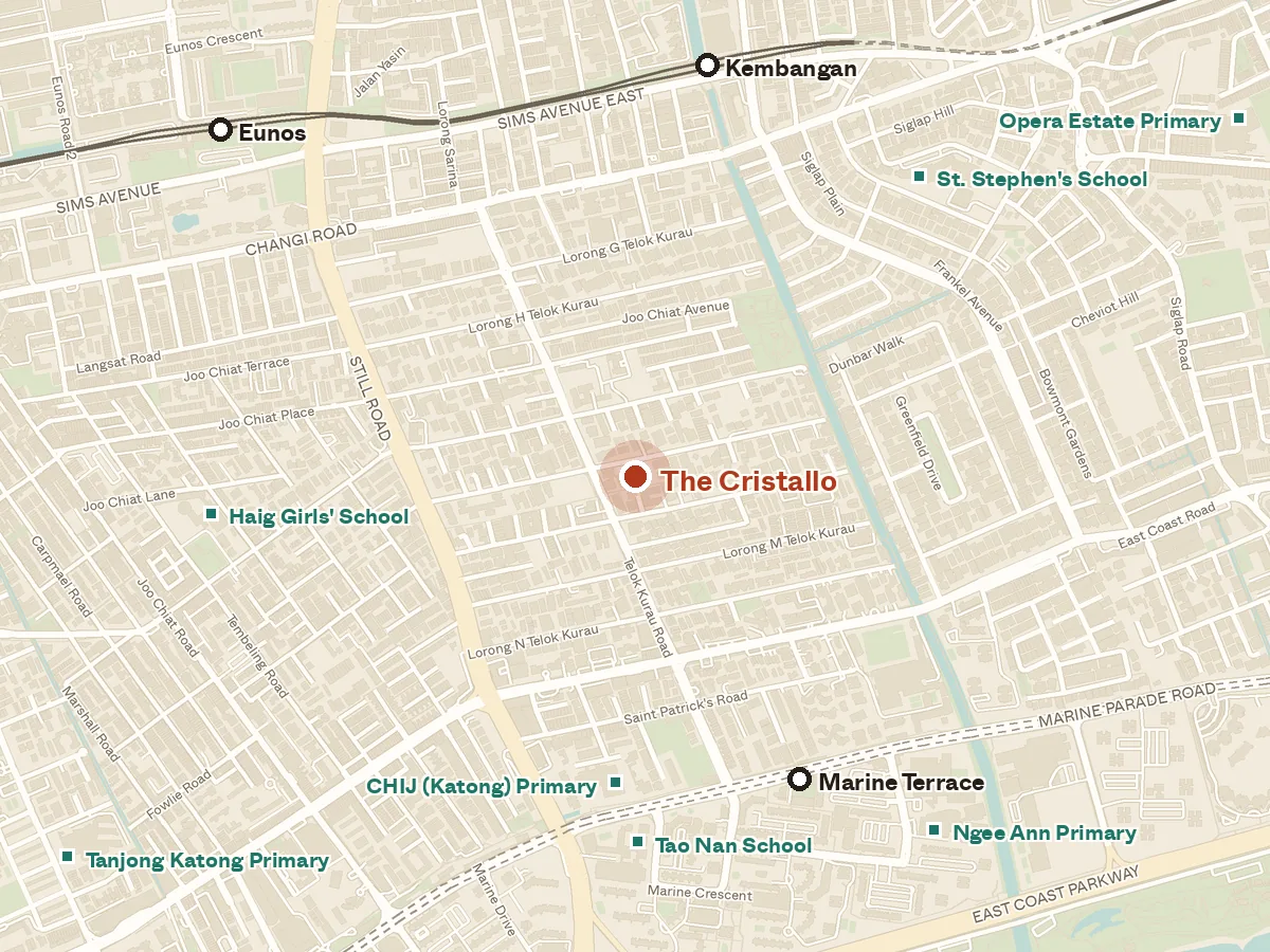 Map of the area around The Cristallo, with nearby MRT stations and primary schools