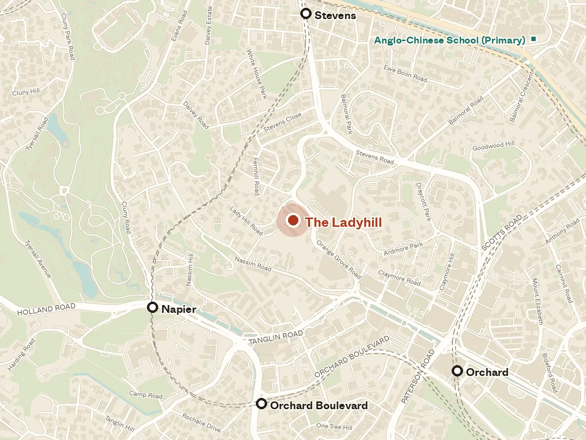 Map of the area around The Ladyhill, with nearby MRT stations and primary schools