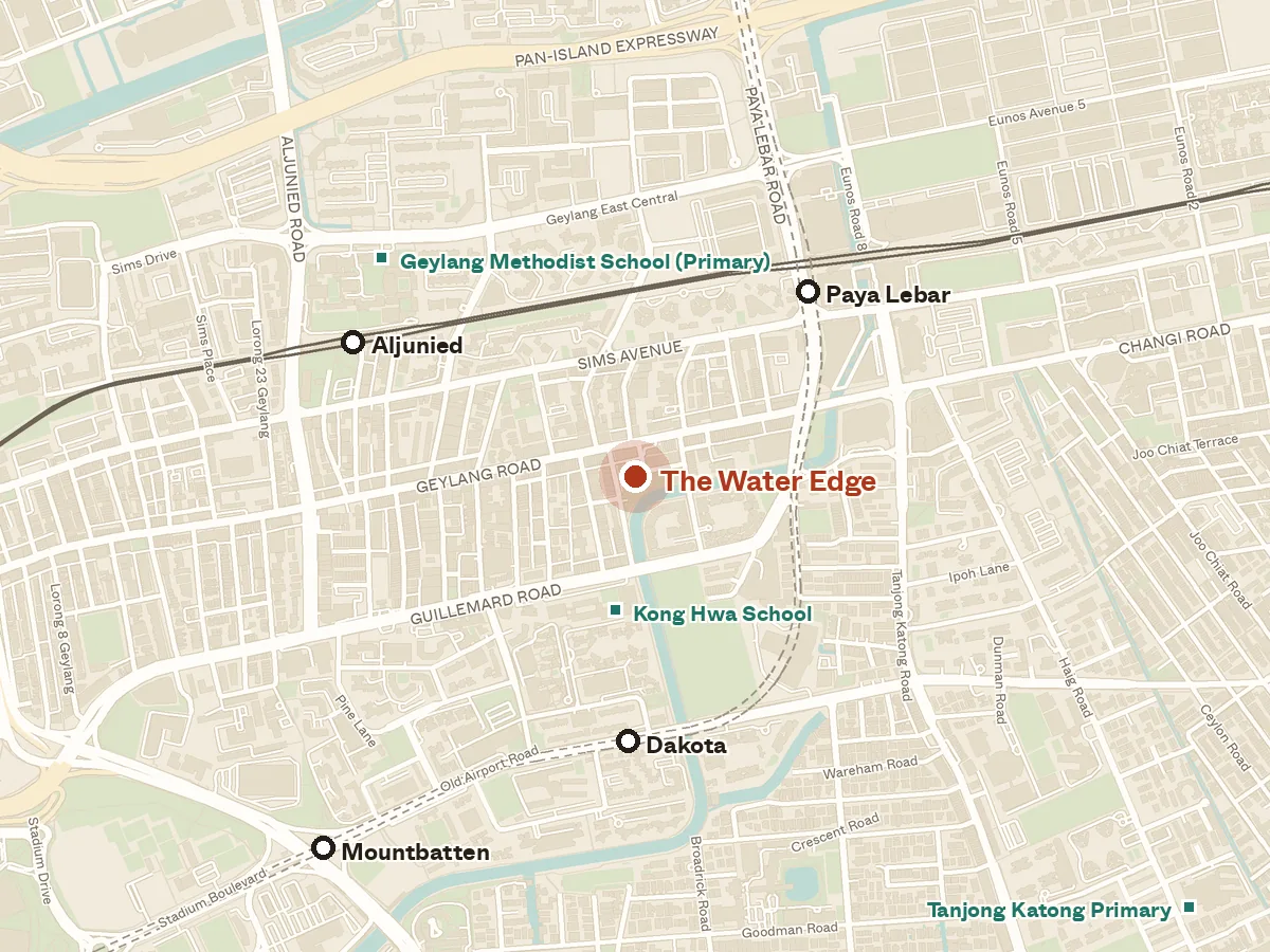 Map of the area around The Water Edge, with nearby MRT stations and primary schools