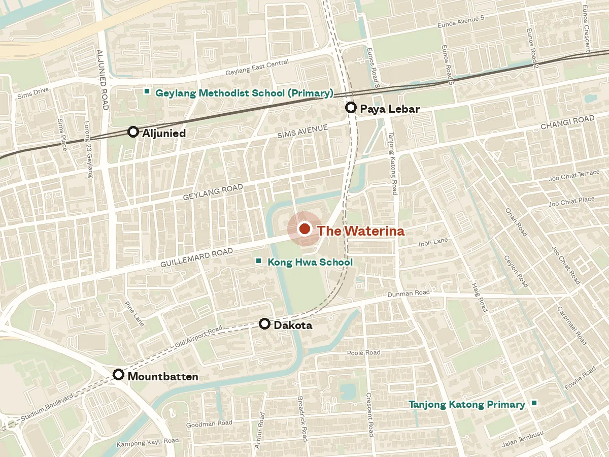 Map of the area around The Waterina, with nearby MRT stations and primary schools