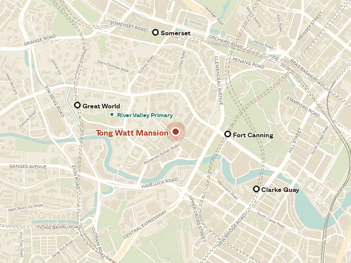 Map of the area around Tong Watt Mansion, with nearby MRT stations and primary schools