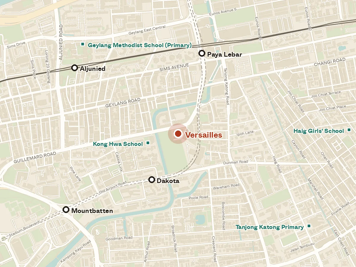 Map of the area around Versailles, with nearby MRT stations and primary schools