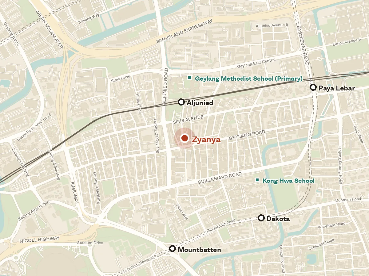 Map of the area around Zyanya, with nearby MRT stations and primary schools